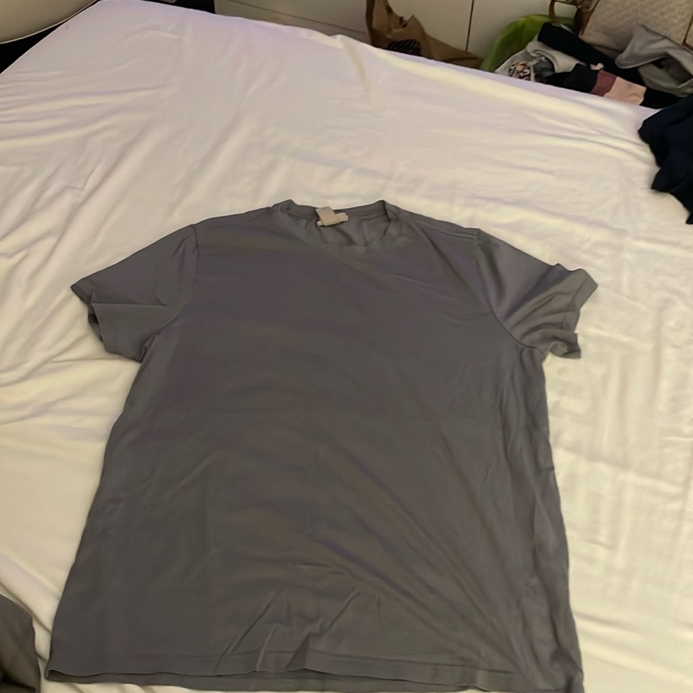 H&M grey t shirt